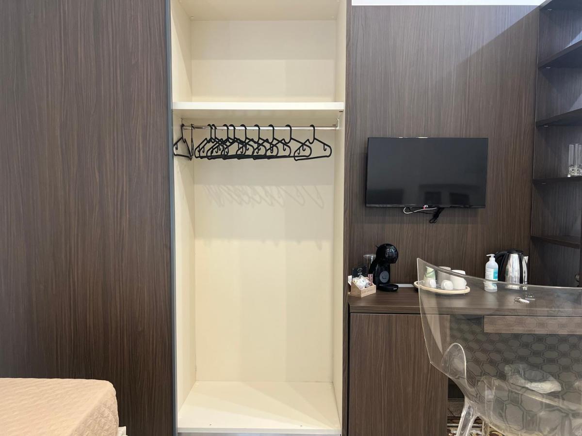 La Piazza Suite เนเปิลส์ ภายนอก รูปภาพ