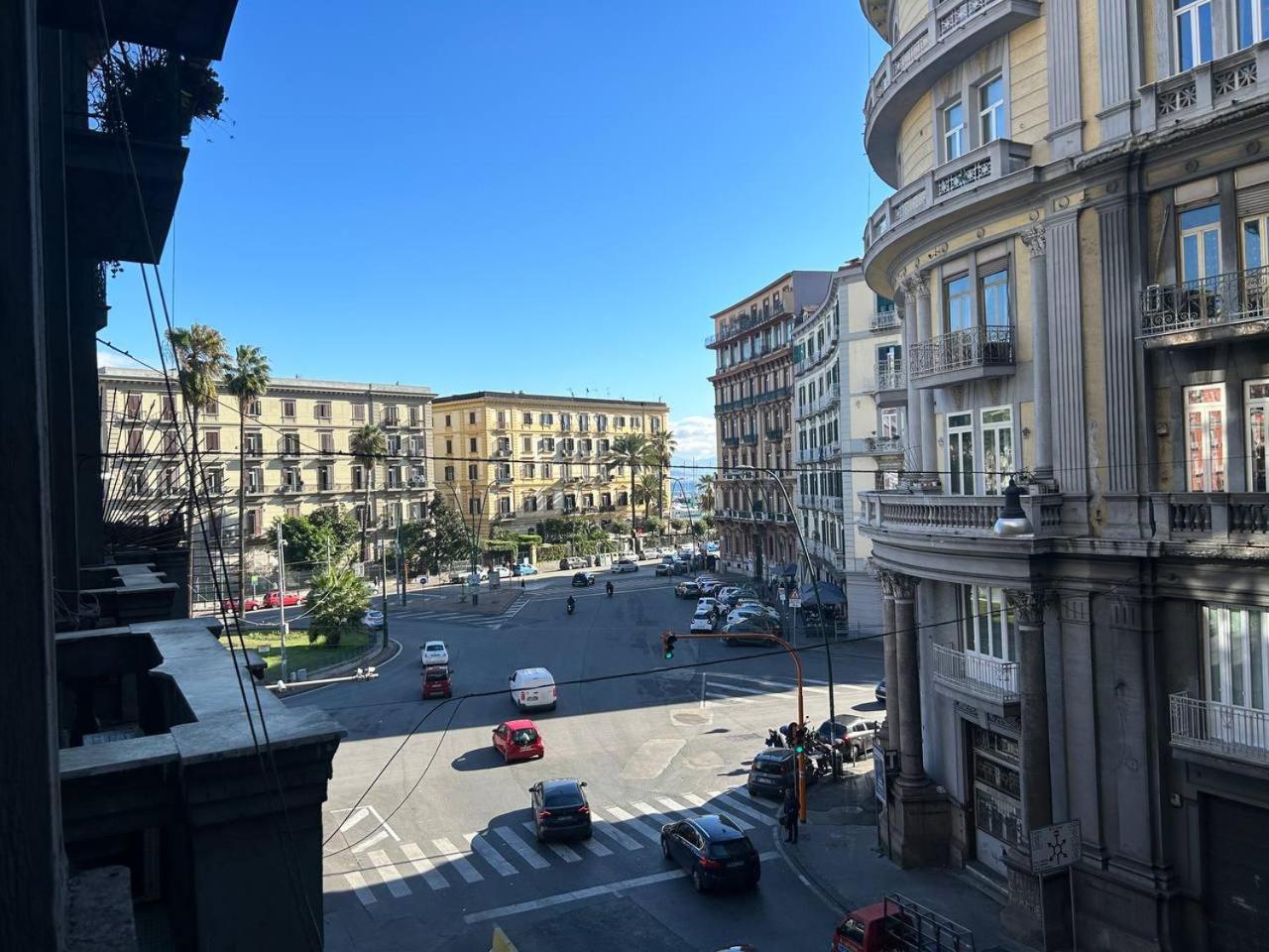 La Piazza Suite เนเปิลส์ ภายนอก รูปภาพ